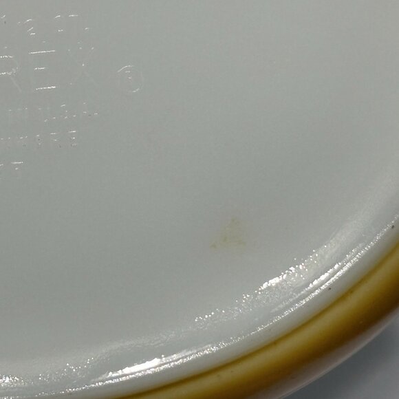 Vintage 70s Pyrex Butterfly Gold 1-1/2 Qt Oval Casserole Dish with lid 043/943 - Picture 9 of 15